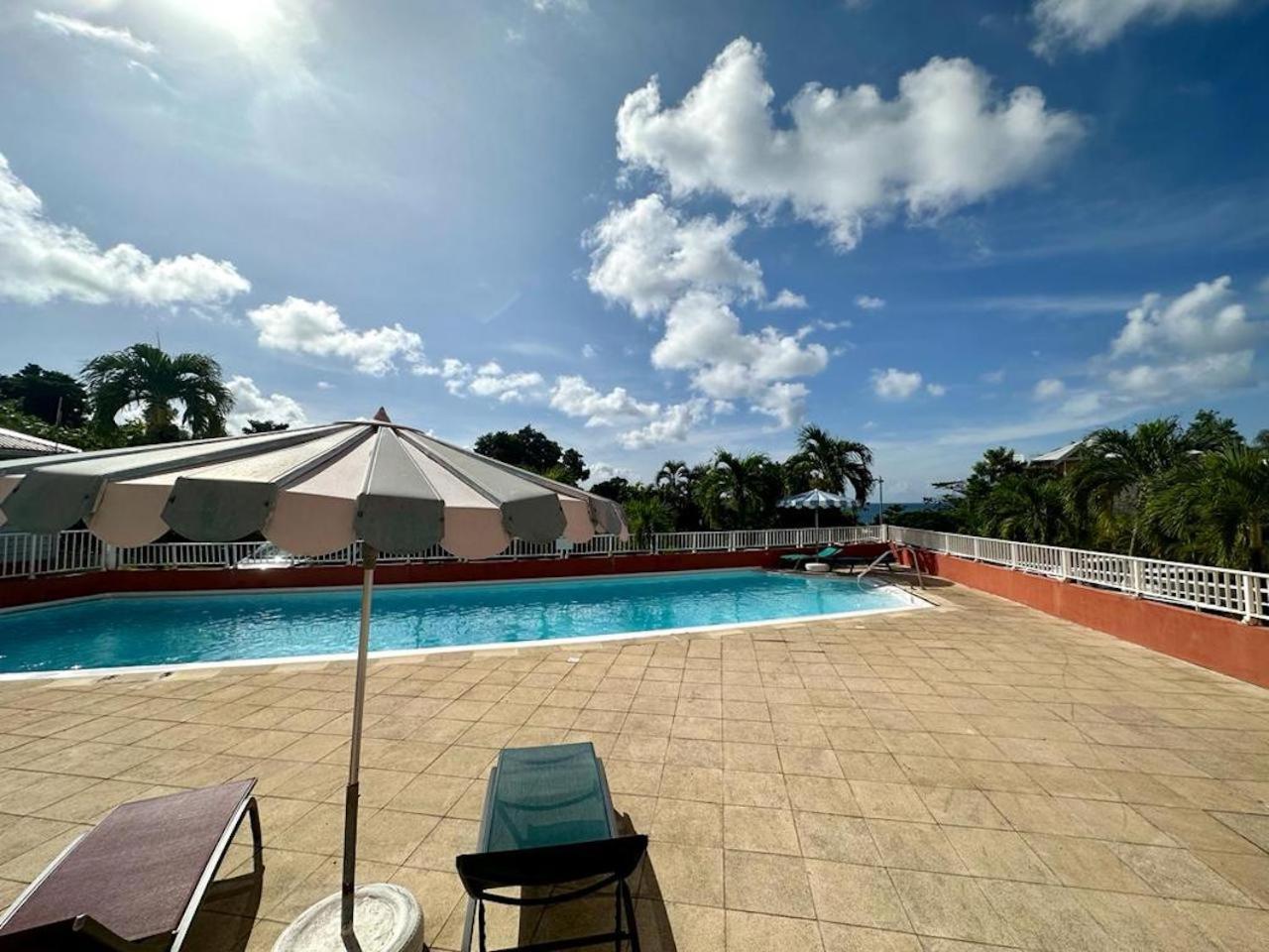 Le 63* Apartment ลา ทรินิเต ภายนอก รูปภาพ